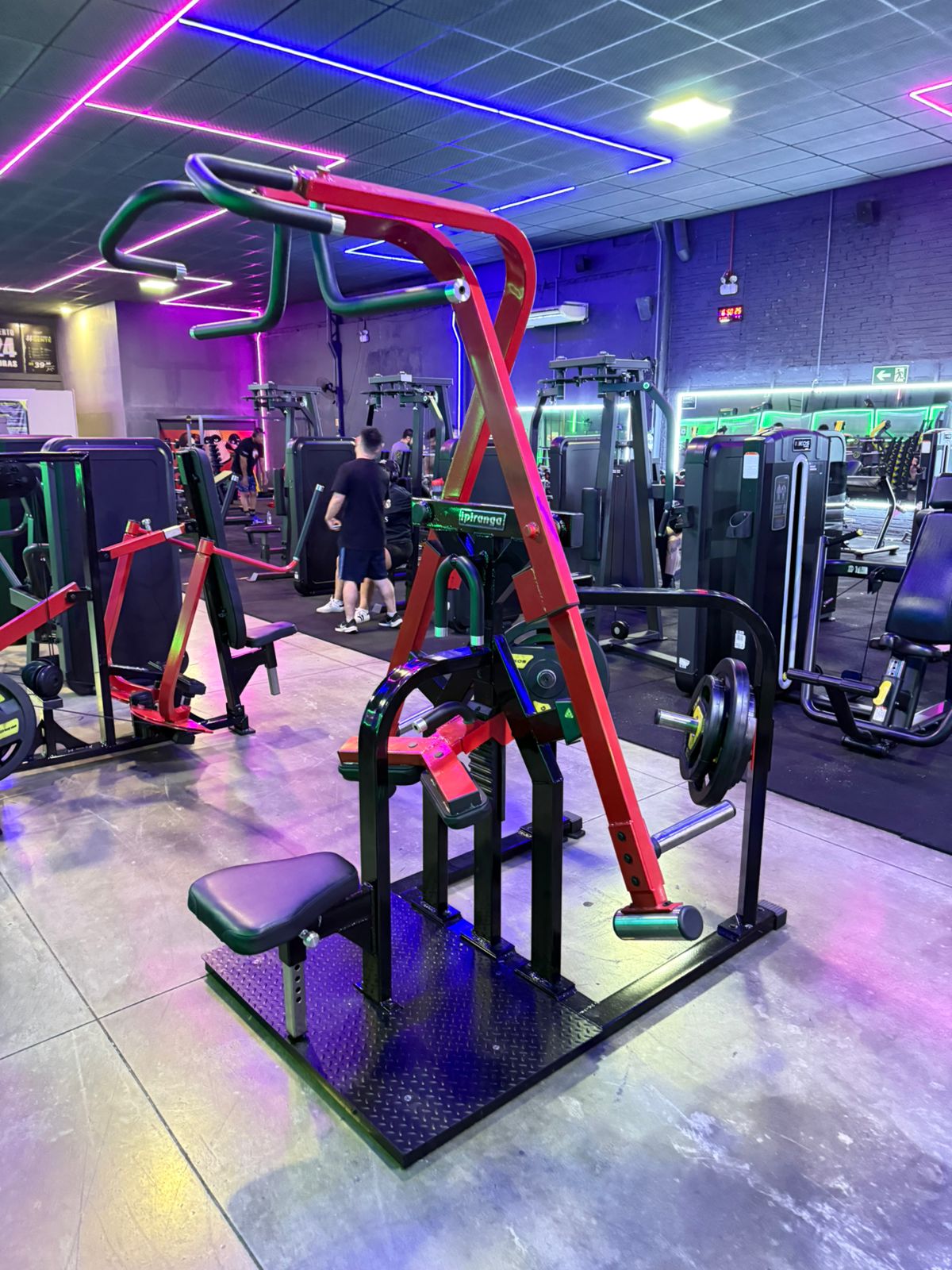 Pulldown vertical flat-oval  robótico