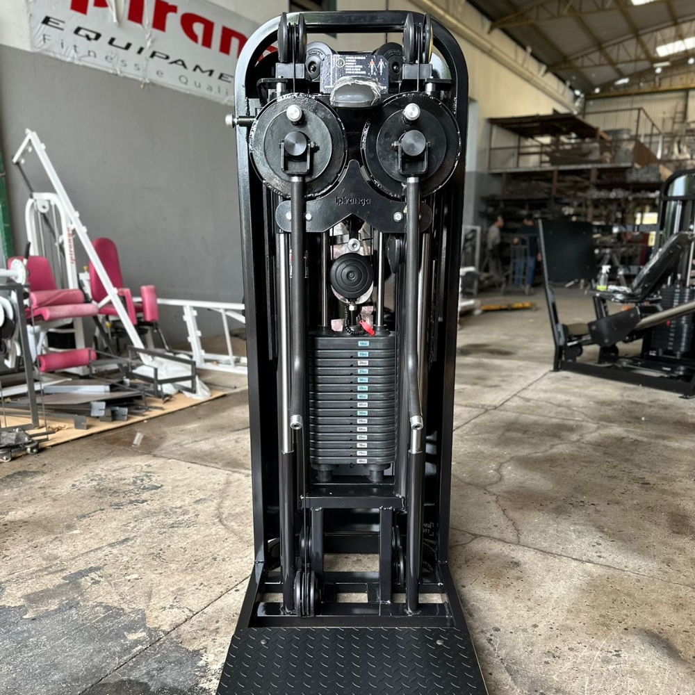 2 Standing Multi Flight – Elevação Lateral em Pé com Peitoral